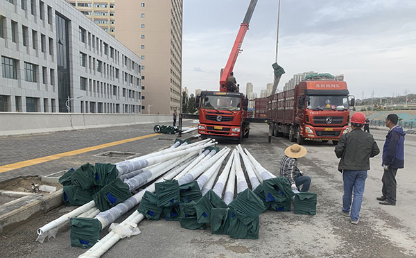 农村临洮太阳能路灯安装全解析：庭院临洮太阳能路灯施工指南